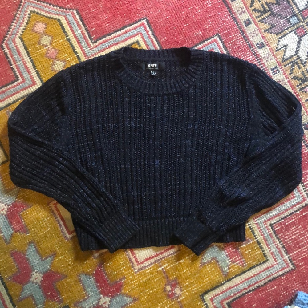 Neuw knit cropped sweater